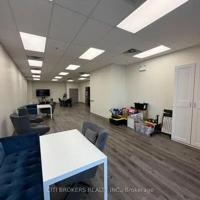 45, Eric T Smith, Bayview Southeast, Aurora