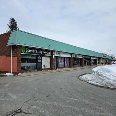 14834, Yonge, Aurora Highlands, Aurora