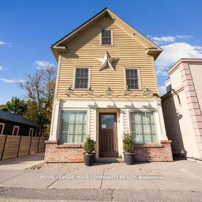 15120, Yonge, Aurora Village, Aurora