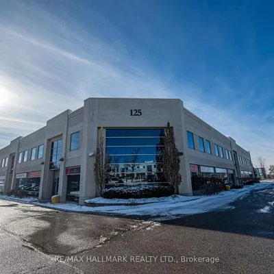 125,&nbsp;Don Hillock, Bayview Southeast, Aurora