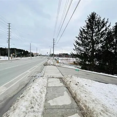 15482,&nbsp;Leslie, Rural Aurora, Aurora