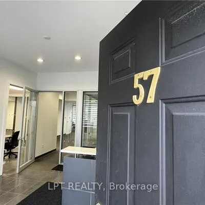 57, Collier, City Centre, Barrie