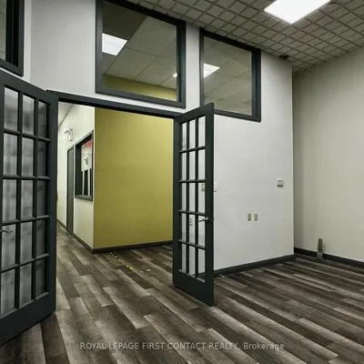 135, Bayfield, City Centre, Barrie