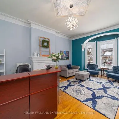 72, High, Queen's Park, Barrie