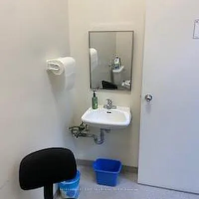 649, Yonge, Painswick South, Barrie