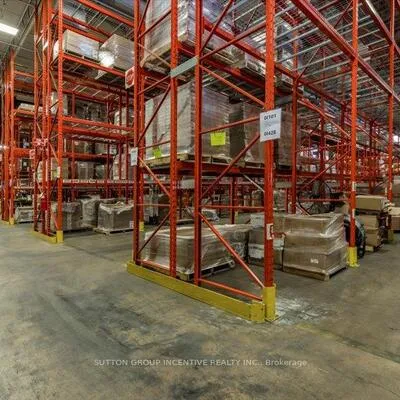 25, Lorena, 400 North, Barrie