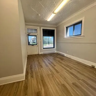 5,&nbsp;Tiffin, Allandale Centre, Barrie