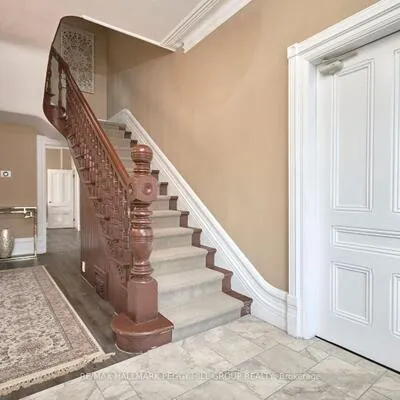 30,&nbsp;Mary, City Centre, Barrie