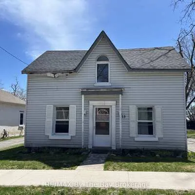 13,&nbsp;HENRY, Queen's Park, Barrie