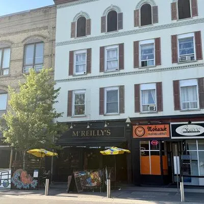 82,&nbsp;Dunlop, City Centre, Barrie