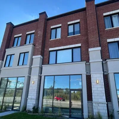 200,&nbsp;Dissette, Bradford, Bradford West Gwillimbury