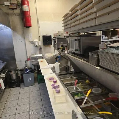 16, Holland, Bradford, Bradford West Gwillimbury