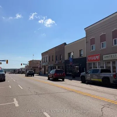 22,&nbsp;Holland, Bradford, Bradford West Gwillimbury