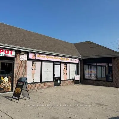 220, Wexford, Heart Lake West, Brampton