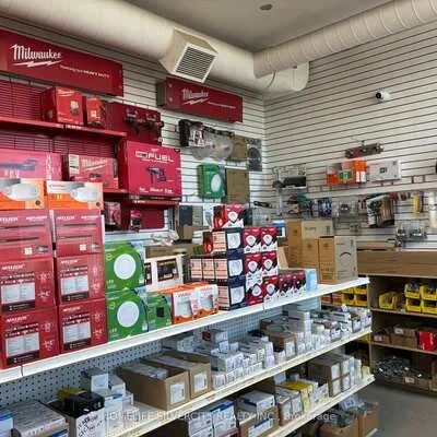 10, Lightbeam, Bram West, Brampton