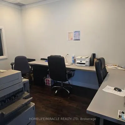 49, Hillcrest, Queen Street Corridor, Brampton