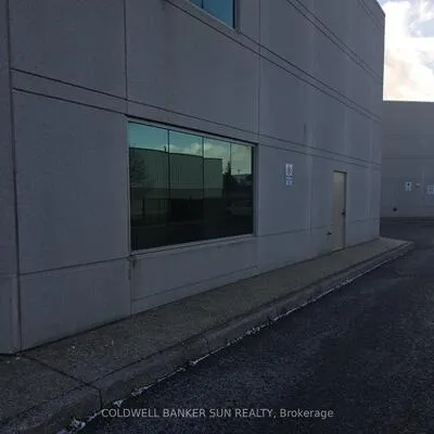 2,&nbsp;Automatic, Gore Industrial North, Brampton