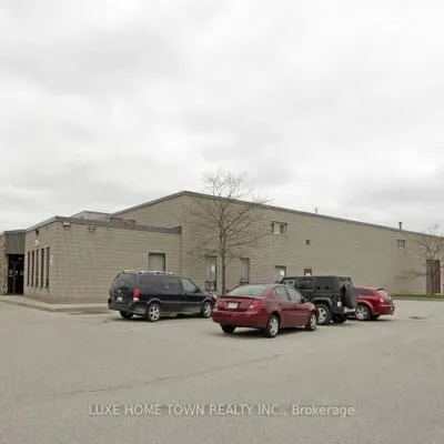 235, Advance, Steeles Industrial, Brampton