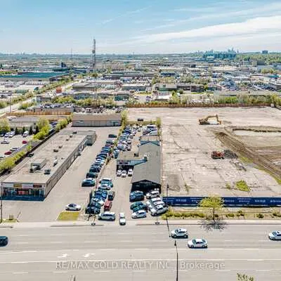 243,&nbsp;Queen, Queen Street Corridor, Brampton