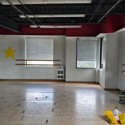386,&nbsp;Deerhurst, Gore Industrial South, Brampton