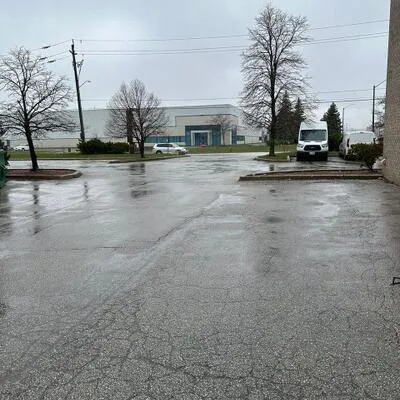 15,&nbsp;Kenview, Parkway Belt Industrial Area, Brampton
