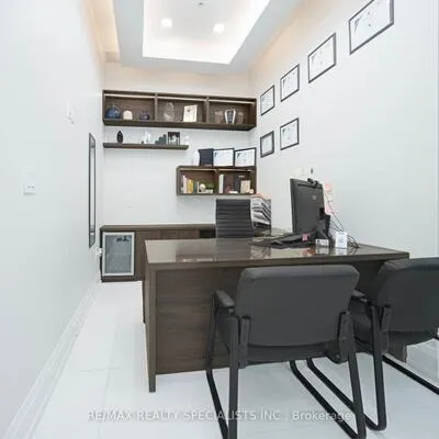 20,&nbsp;MARITIME ONTARIO, Airport Road/ Highway 7 Business Centre, Brampton