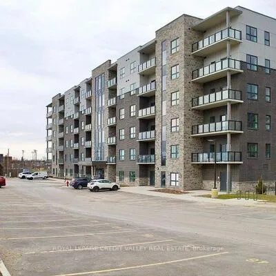 43,&nbsp;Queen, Downtown Brampton, Brampton