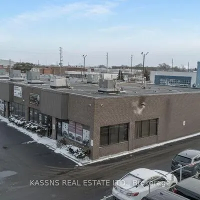 222, Advance, Steeles Industrial, Brampton