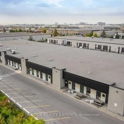 173, Glidden, Bram East, Brampton