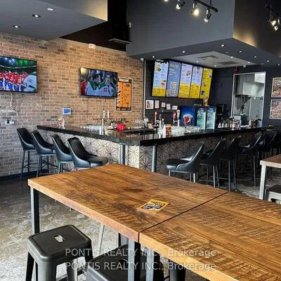 148,&nbsp;West, Queen Street Corridor, Brampton