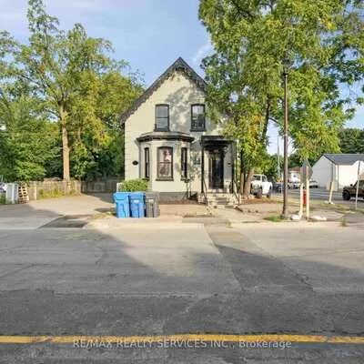127,&nbsp;Queen, Downtown Brampton, Brampton