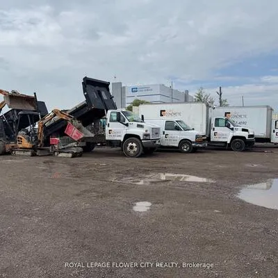 12,&nbsp;Creditstone, Fletcher's Creek South, Brampton