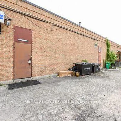 180,&nbsp;sandalwood, Heart Lake West, Brampton