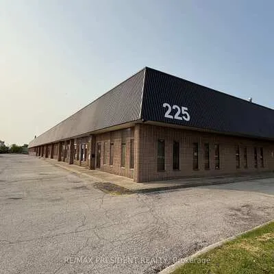 225,&nbsp;Advance, Steeles Industrial, Brampton