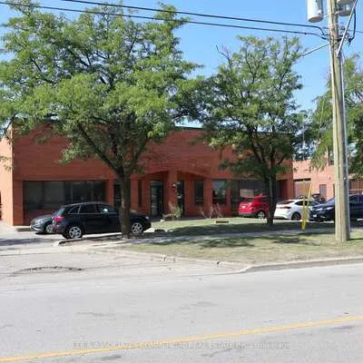 199,&nbsp;Wilkinson, Steeles Industrial, Brampton