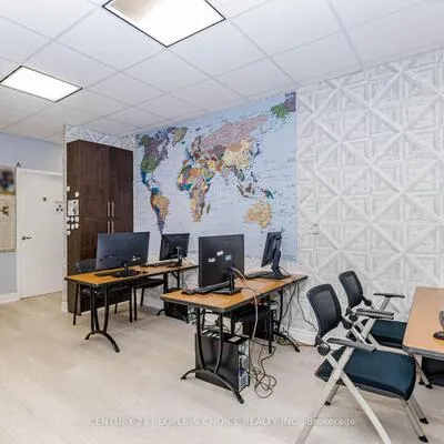 2250,&nbsp;Bovaird, Sandringham-Wellington, Brampton
