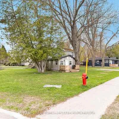 687,&nbsp;Innisfil Beach Road, Alcona, Innisfil