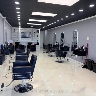 13305,&nbsp;Highway 27, Nobleton, King