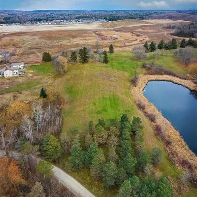 120, South Summit Farm, King City, King