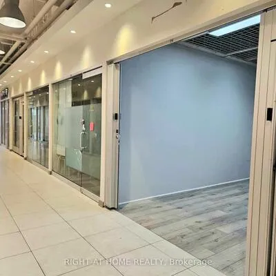 7181, Yonge, Thornhill, Markham