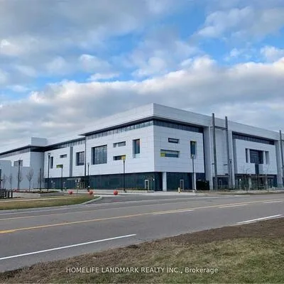 9390,&nbsp;Woodbine, Cachet, Markham