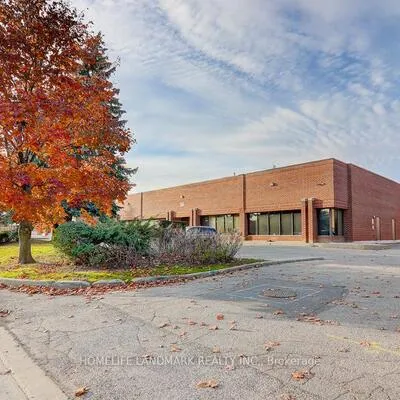 34,&nbsp;Riviera, Milliken Mills West, Markham