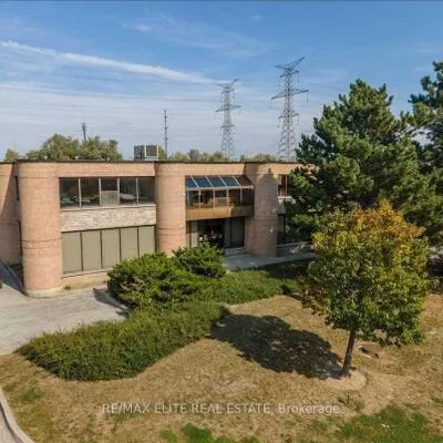 90,&nbsp;Shields, Milliken Mills West, Markham