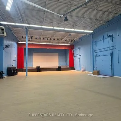 221, Whitehall, Unionville, Markham