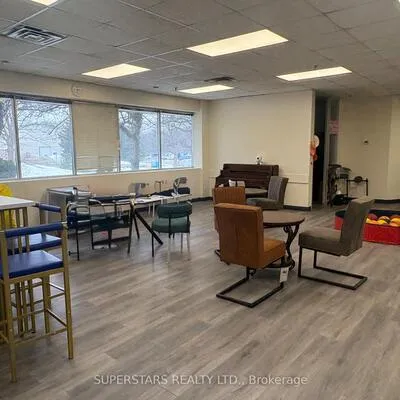 221, Whitehall, Unionville, Markham