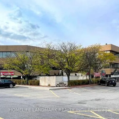 7270,&nbsp;Woodbine, Milliken Mills West, Markham
