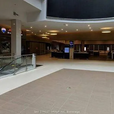9390,&nbsp;Woodbine, Cachet, Markham
