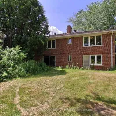 9947,&nbsp;Woodbine, Devil's Elbow, Markham