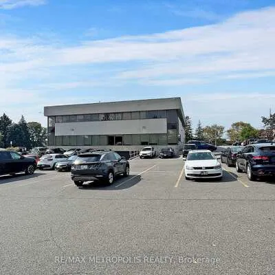7481,&nbsp;Woodbine, Milliken Mills West, Markham