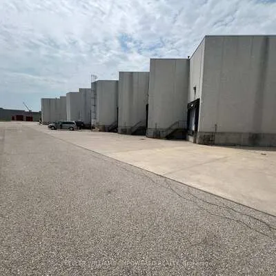 85,&nbsp;Royal Crest, Milliken Mills West, Markham